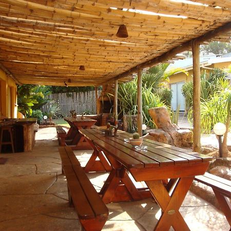 Flintstones Guest House Durban Exterior foto