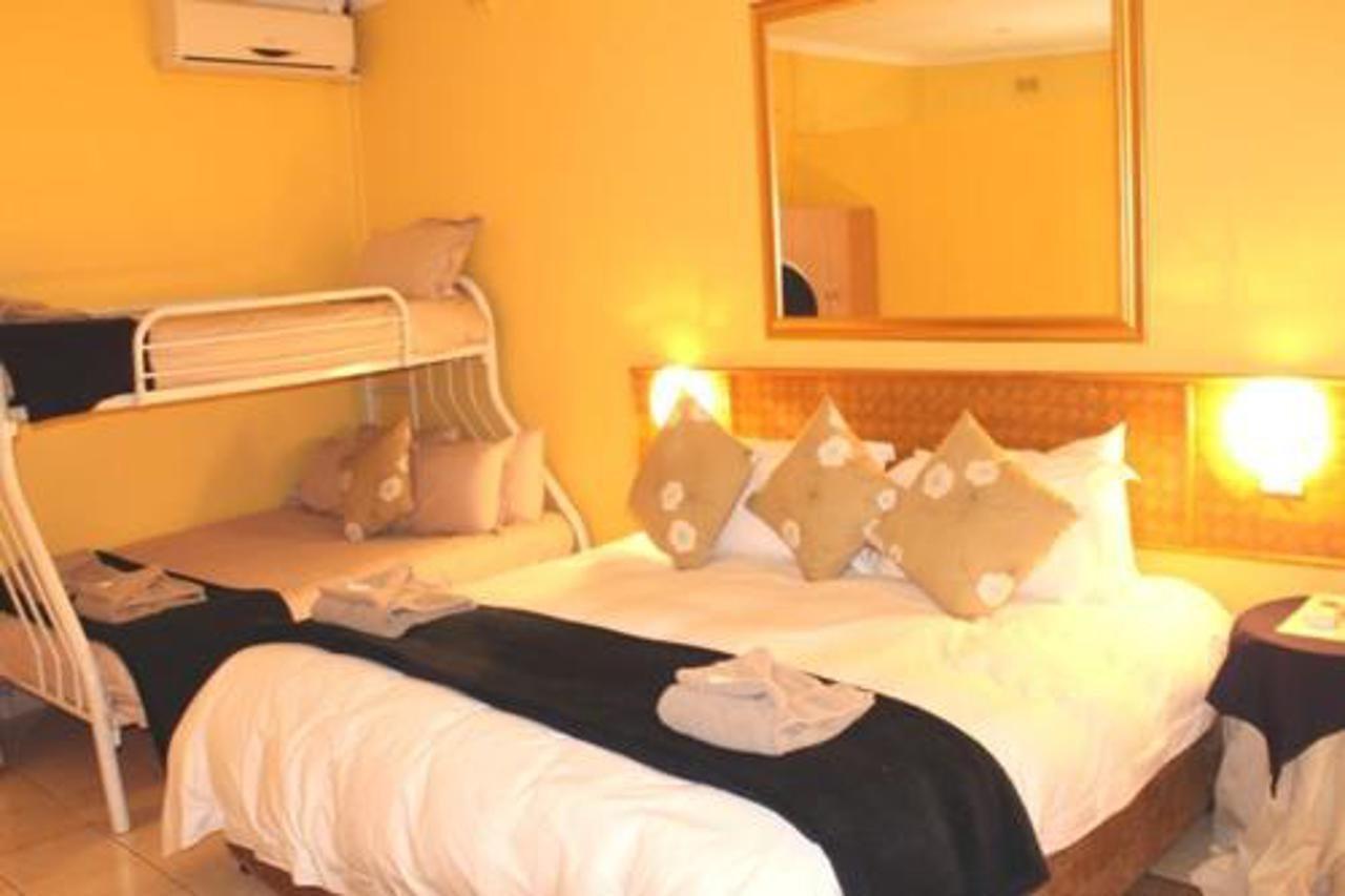 Flintstones Guest House Durban Exterior foto
